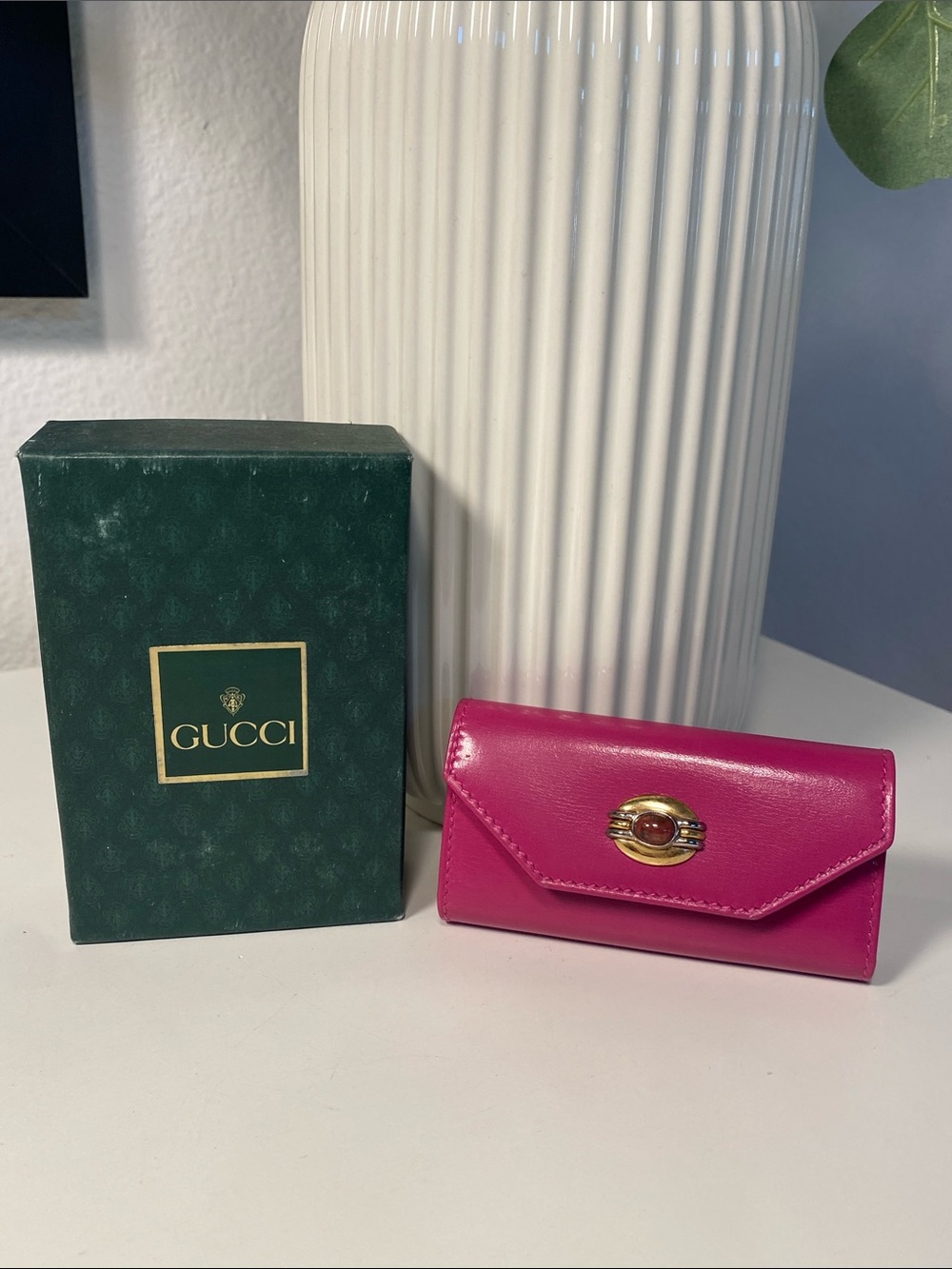 NIB Vintage GUCCI Cabuchon Leather Key Holder Case - Picture 3 of 10